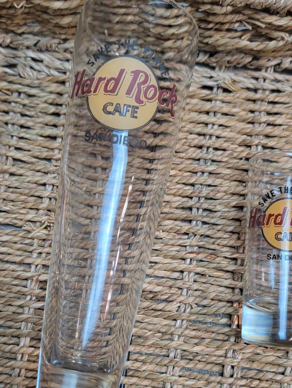 Hard Rock Cafe San Diego Beer Glass And 2 Shot Glasses Like New - Picture 2 of 6